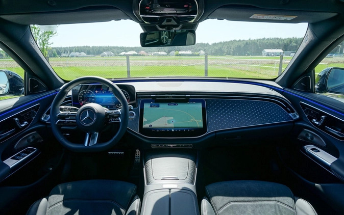 Mercedes-Benz Klasa E cena 377500 przebieg: 1, rok produkcji 2024 z Hrubieszów małe 92